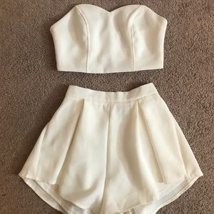 Showpo White Two Piece Set, size 0, gently used